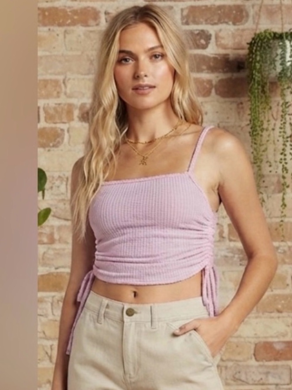 Billabong Pink Ribbed Crop Tank Top(Pit to pit 16” Length 16”)